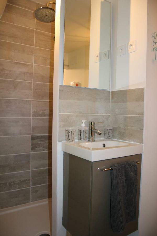 Cosy Corner Apartment LʼIsle-sur-la-Sorgue Exterior foto